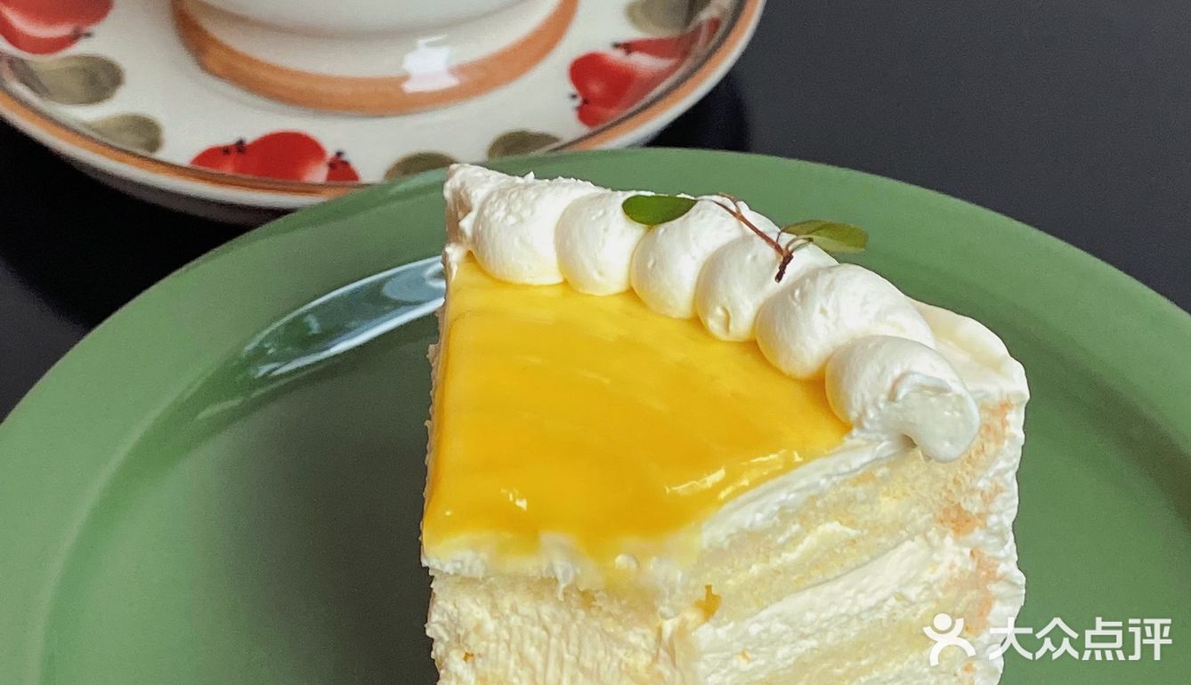 🌧️雨天躲进这写字楼里的咖啡店☕