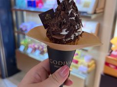 GODIVA黑巧克力冰淇淋-GODIVA(港汇恒隆广场)