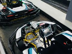-e赛道卡丁车