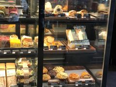面包甜点陈列柜-星巴克(厦门SM新生活广场店)