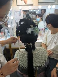 -一揽芳华汉服旗袍体验馆(拙政园店)