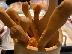 茴香小油条-尚尚仙·酸汤猪手·猪肚鸡火锅(华联万柳购物中心店)