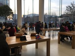 店内环境-Apple零售店(济南恒隆广场店)
