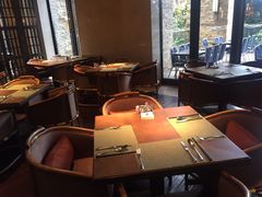 靠窗位-大理实力希尔顿酒店•香全日制餐厅