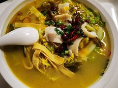 -鱼你在一起(国贸中海广场店)