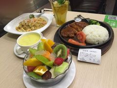 -佰搭果·广式茶餐厅(西华路店)