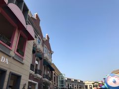 -王府井奥莱临潼小镇(临潼店)