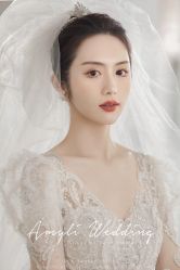 -艾米丽婚纱礼服