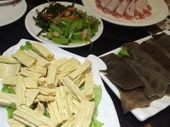 -重庆德庄火锅(体育中心店)