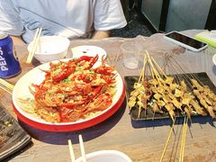 -老街烧烤大排档·地道湖北菜·龙虾馆(汉口火车站店)