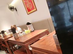 -裕兴记•蟹黄面馆(人民广场店)