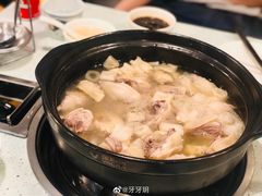 -烹然四季椰子鸡火锅(团结湖总店)
