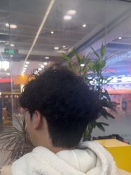 -川和潮人
