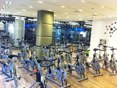 器械区-康斐斯健身