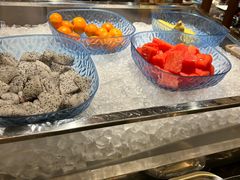 -广州万富希尔顿酒店·感趣自助餐厅·金秋蟹宴生蚝海鲜刺身烧烤