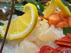 龙虾刺身-船梆煮•蒸汽海鲜·炉火烤肉(五四广场店)