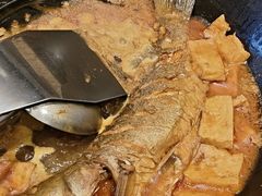 -赶海部落海鲜城(海阳路店)