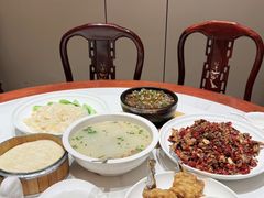-梅利汴京烤鸭•开封豫菜地标店(晋安路店)