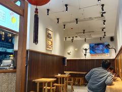 -呼啦面馆·头牌豌杂面(爱琴海店)