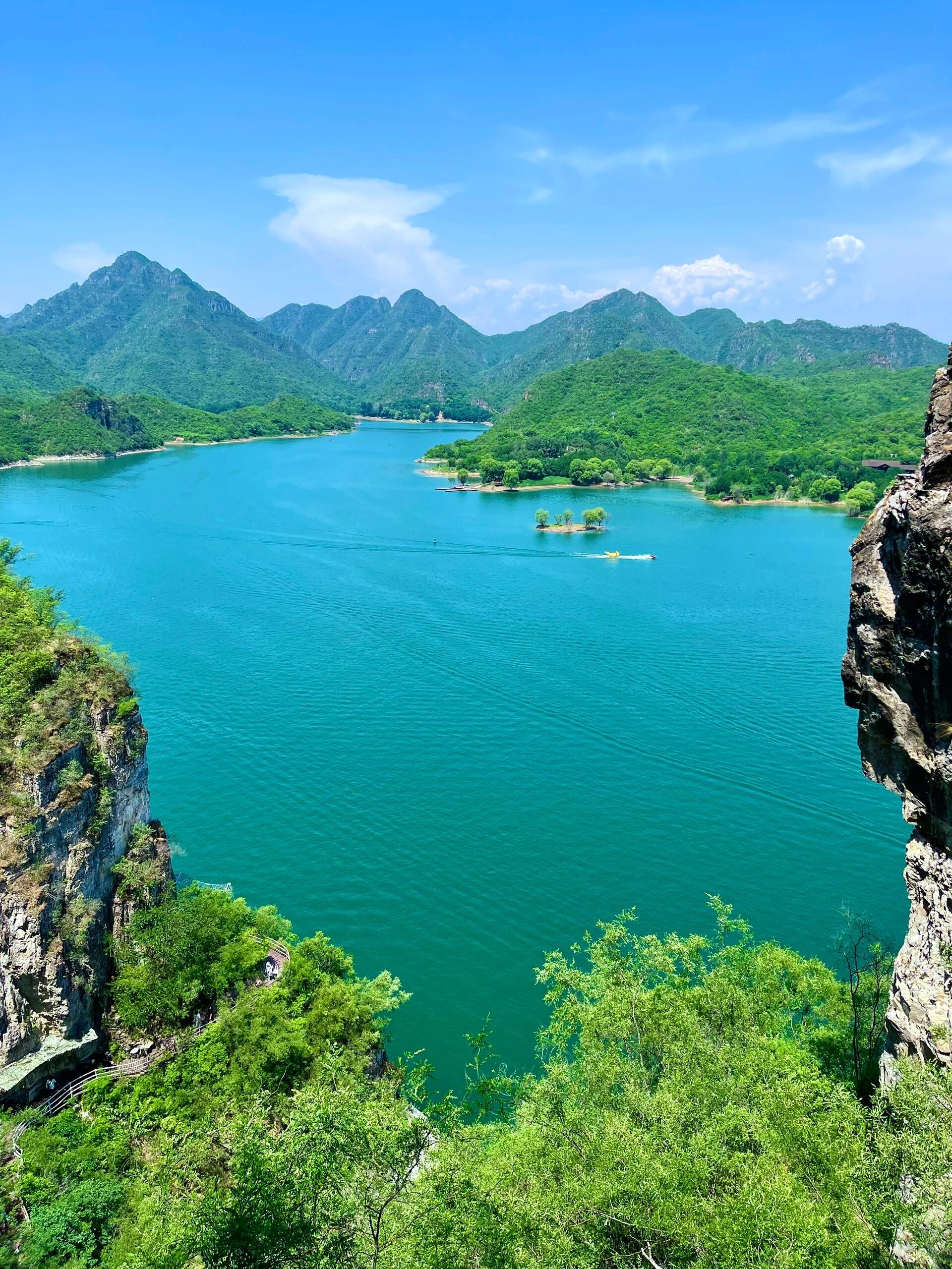 离保定最近的山水景点图片