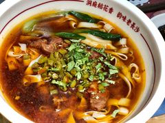 -呷佬·长沙手工米粉(金沙江路店)