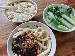 -小谭豆花(西大街店)