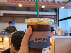 -Reset Coffee 与海咖啡