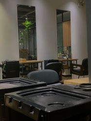 -Mentor Hair Salon