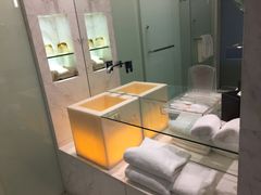 -上海滴水湖皇冠假日酒店