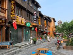 -肇兴特色牛肉粉