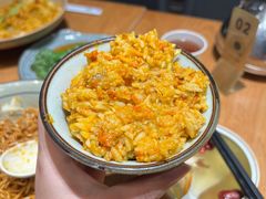 -蟹黄鱼·海派深夜面馆(巨鹿路店)