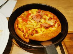 -必胜客(新中纬店)