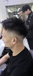 -尤司男士国潮理发馆