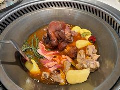 -遇东北林区铁锅炖(南开店)