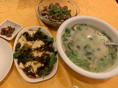 -鹿港小镇经典老上海菜(长乐路店)