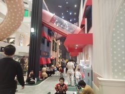 -奈尔宝·儿童乐园·亲子餐厅(华采天地店)