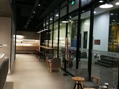 -瑞幸咖啡(巴黎春天陕西路店)