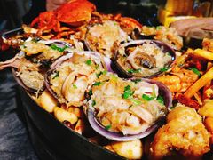-日进一片海.生腌海鲜火锅.宵夜烧烤(三里屯总店)