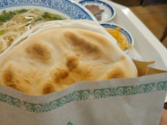 -陇兴楼兰州拉面(西安咸阳国际机场店)