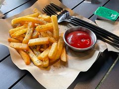 -J Create城市露营咖啡·简餐·宠物(上海动物园店)