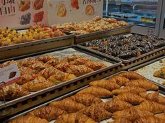 -万利隆(车站店)