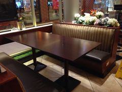 -菲滋意式餐厅(金华银泰城店)