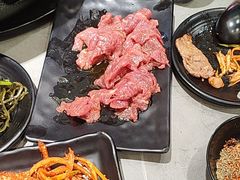 -啊美丽炭火烤肉(滑翔一店)