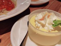 -玛格萝妮(汇智国际商业中心店)