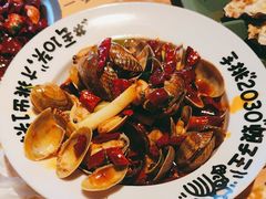 -喝丢一只鞋海鲜烧烤·海肠捞饭(东关街店)