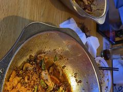 -嘎嘎鸭下巴·爆辣干锅(明教寺店)