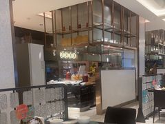 -东方红海鲜百汇(国际大厦店)