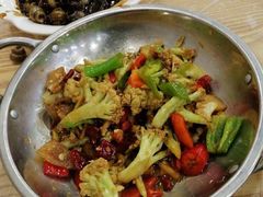 -江城燕子大排档(江汉路步行街店)