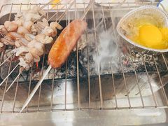 -喜悦小串丹东小黄牛海鲜烧烤大排档(民主广场店)