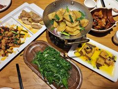 -隔壁老王·家常云南菜(花巷店)